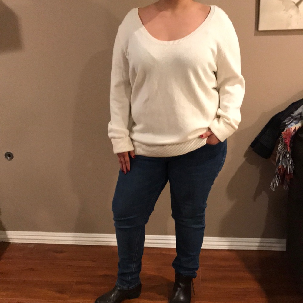 Knit sweater